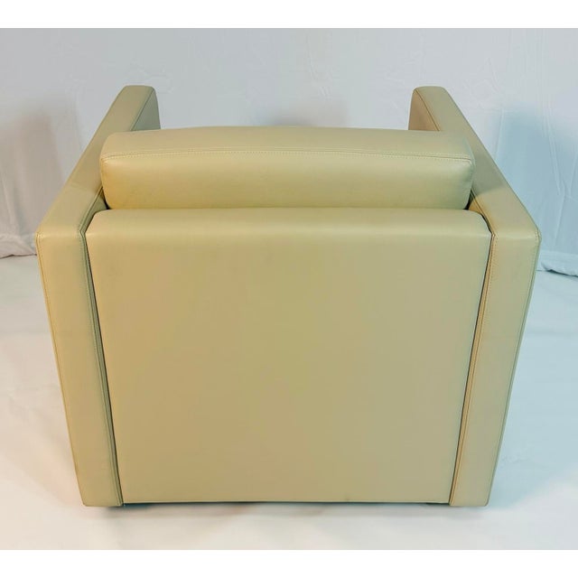 Charles Pfister for Knoll Cream Leather Lounge Chair, Labeled, American 1980's For Sale - Image 9 of 17