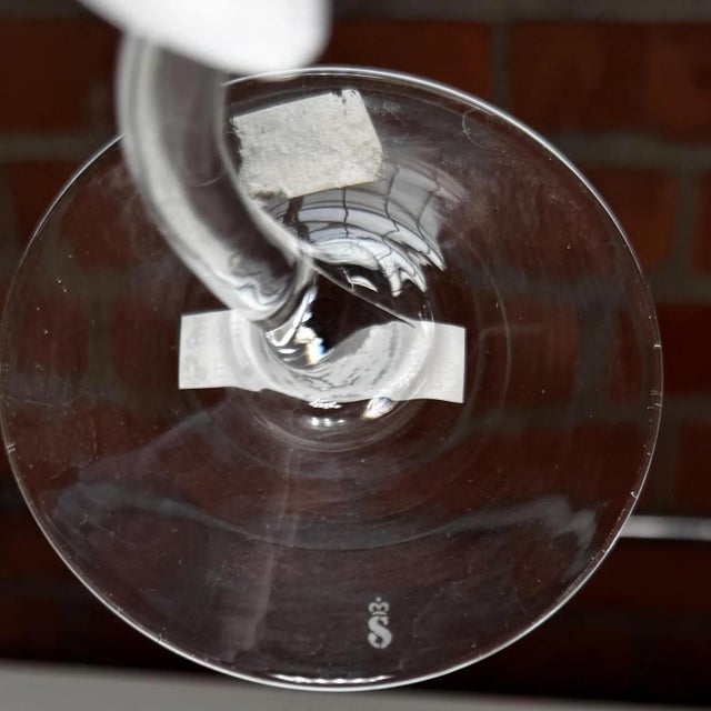 Vintage Spiegelau Crystal Coupes (Set of 4): Frosted Floral, Twisted Stem For Sale - Image 4 of 6