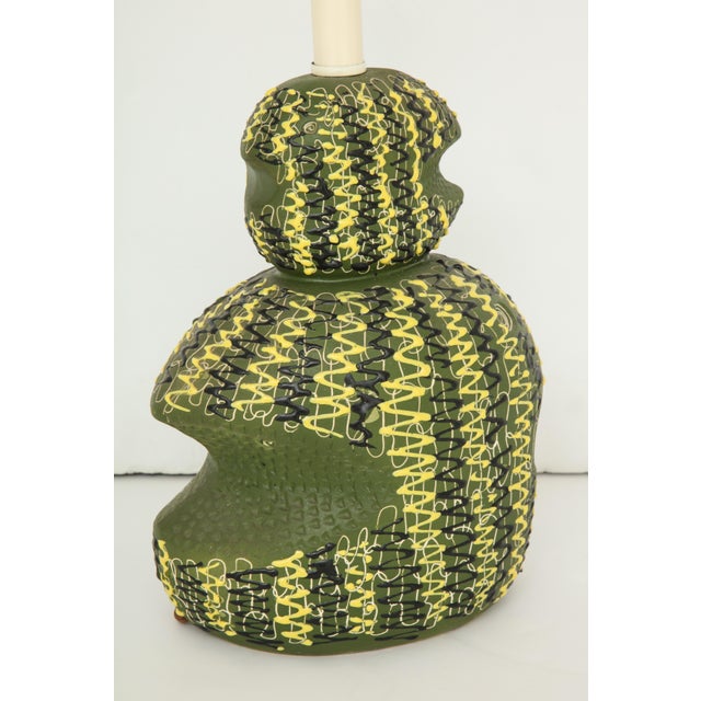 Midcentury Italian Green & Yellow Ceramic Table Lamp For Sale In New York - Image 6 of 13