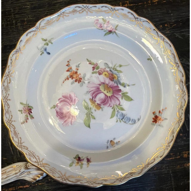 Late 19th Century Meissen MS220 7inch Plates (7) Plus Matching Gravy Boat For Sale - Image 10 of 18