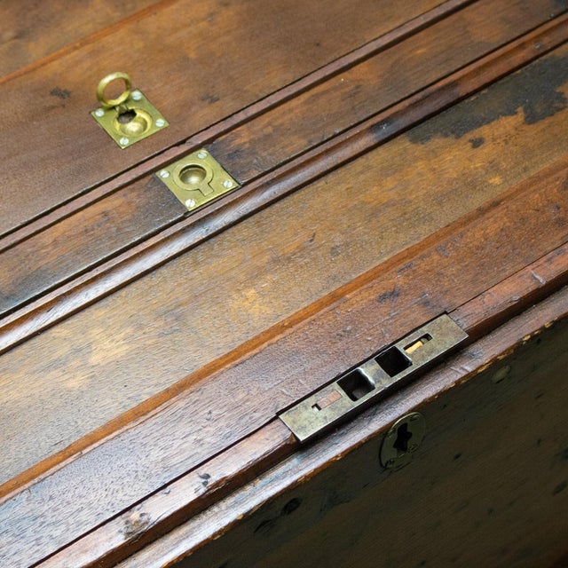 19th Century Antique Colonial Rustic Pine Carpenter’s Tool Chest Trunk or Coffee Table For Sale - Image 12 of 18