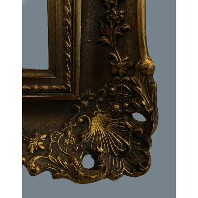 French Giltwood Frame with Ornate Floral Carvings, 1950s For Sale - Image 6 of 10