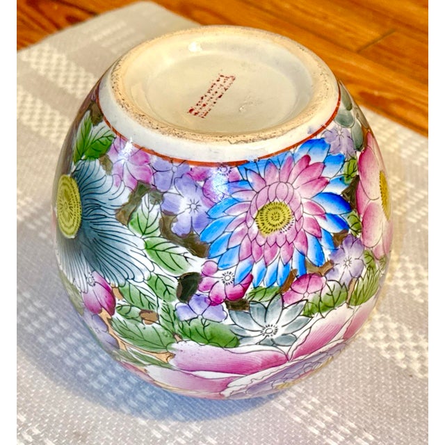 Pink Vintage Chinese Floral Vase - Millefleurs, Thousand Flowers For Sale - Image 8 of 10