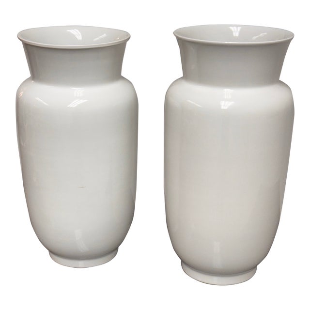 Trude Petri for KPM Berlin Saale Porcelain Vases, Pair For Sale