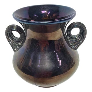 Vintage Jerzy Sluczan-Orkusz Krakow Amber & Purple Iridescent Glass Amphora Vase For Sale