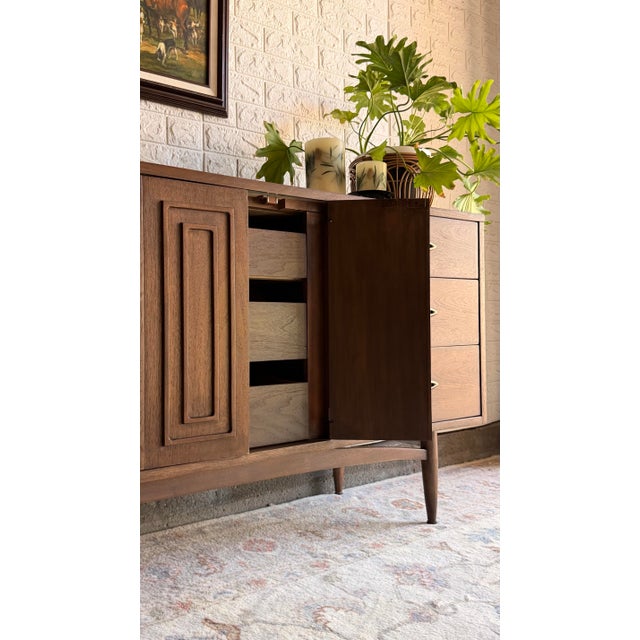 Coffee Broyhill Sculptra Mid-Century Modern 9 Drawer Lowboy Dresser | Dark Walnut Refinish | 1960s, Attributed For Sale - Image 8 of 12