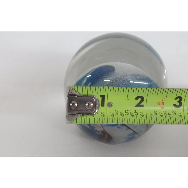 Robert Eickholt Paperweight Iridescent Blue Purple Signed 1987 Art Glass 4809b For Sale In Miami - Image 6 of 10
