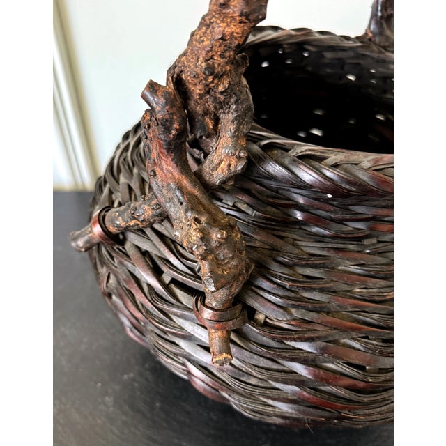 Large Antique Japanese Smoke Bamboo Basket Wisteria Root Handle Meiji Period For Sale - Image 16 of 16