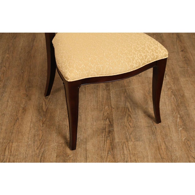 Thomasville Transitional Set of Eight Mahogany Dining Chairs For Sale In Philadelphia - Image 6 of 18