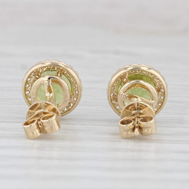 2020s New 3.10ctw Round Peridot Diamond Halo Stud Earrings 14k Yellow Gold, Pair For Sale - Image 5 of 6