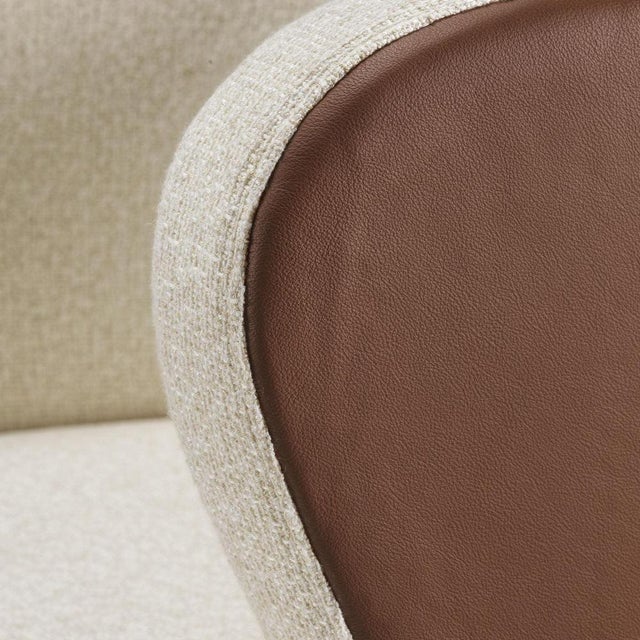 Inspired by the vibrant spirit of aperitivo culture, the Spritz amrchair brings a playful and dynamic touch to...