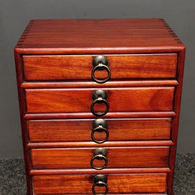 Chinoiserie 1990s Rosewood Five‑Drawer Jewelry Cabinet, Hand‑Made Mortise‑Tenon Storage Chest Chinoiserie For Sale - Image 3 of 9