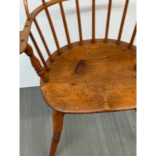 Circa 1785 Sack-Back Windsor Knuckle Armchair For Sale In San Francisco - Image 6 of 12