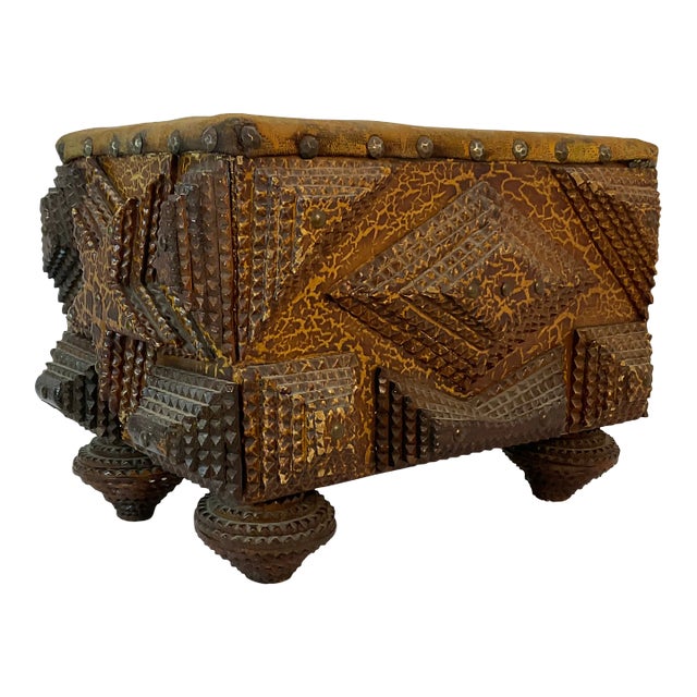 Early 20th Century Folk Art Americana Tramp Art Star Design Ottoman Footstool. For Sale