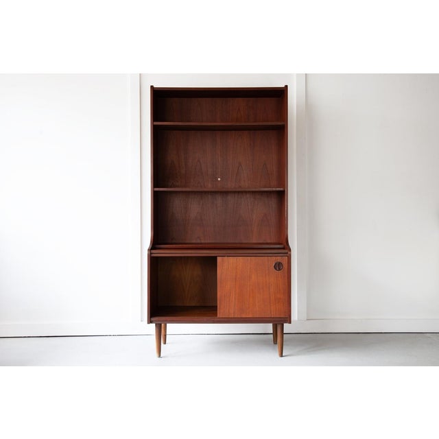 Brown Vintage Danish Teak Bookcase from Farsø Møbelfabrik, 1960s For Sale - Image 8 of 8