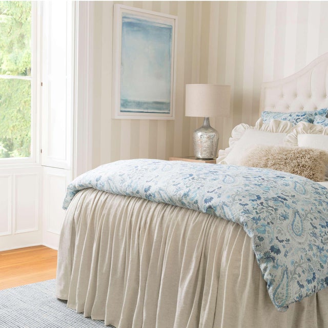 Contemporary Dash & Albert by Annie Selke Homer Blue Loom Knotted Wool/Viscose Rug, 7' 6" x 9' 6" For Sale - Image 3 of 6