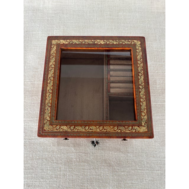 Wood Vintage Italian Florentine Gold Embossed Leather Wrapped Jewelry Box With Key For Sale - Image 7 of 12