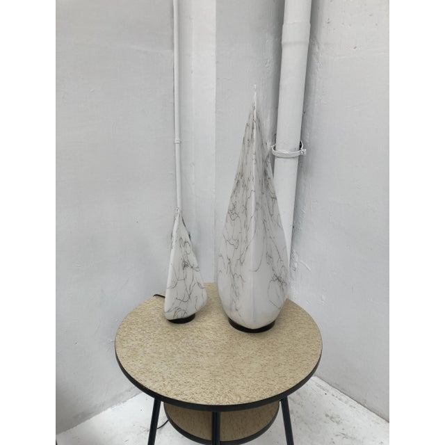 1980s Murano Table Lamps attributed to Lino Tagliapietra for Effetre, Italy, 1980s, Set of 2 For Sale - Image 5 of 6