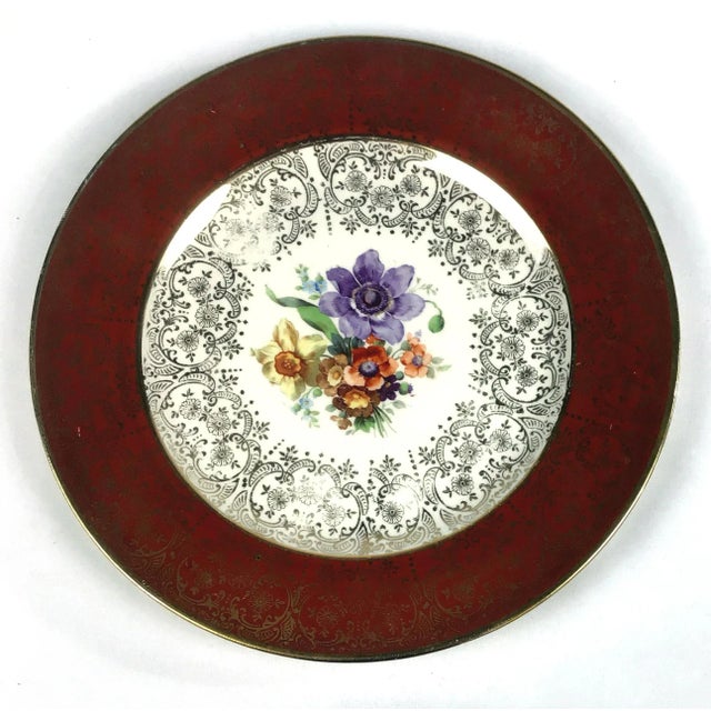 American Red and Blue Border with Floral and 22k Gold Plates - a Pair For Sale - Image 3 of 13