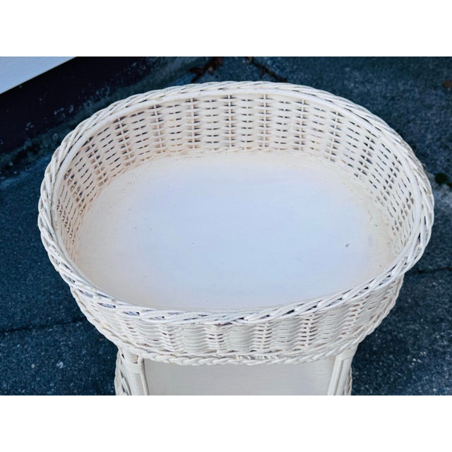 Heywood-Wakefield Vintage 1920 Heywood Wakefield Oval Wicker Painted Planter Stand For Sale - Image 4 of 9