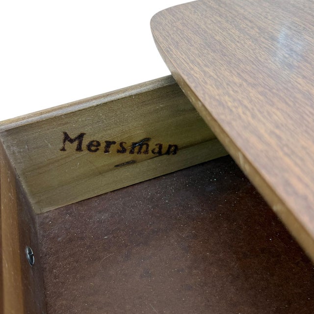 Mersman Mid 20th Century Modern Walnut and Laminate Set Up Side Table For Sale - Image 10 of 18