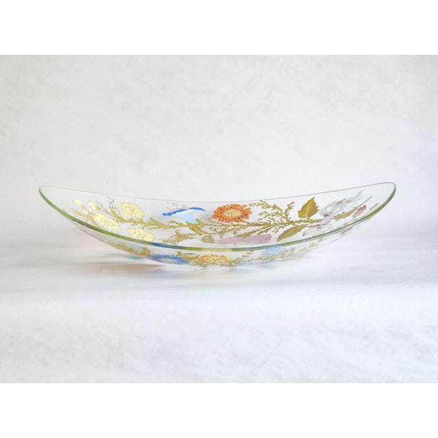 Dorothy Thorpe 1940s Dorothy Thorpe Wildflowers and Ribbon Sheet Glass Oval Serving Bowl For Sale - Image 4 of 12