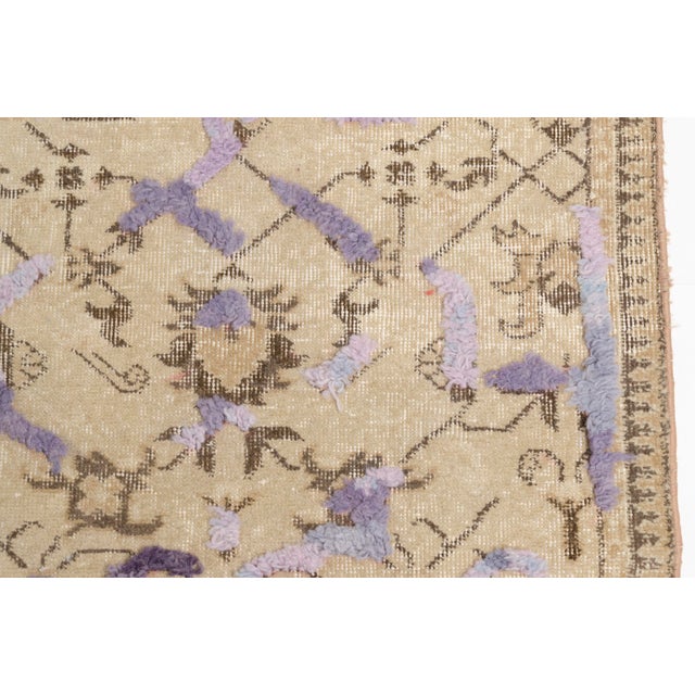 Mid 20th Century Creamy Beige Turkish Area Rug For Sale - Image 9 of 10