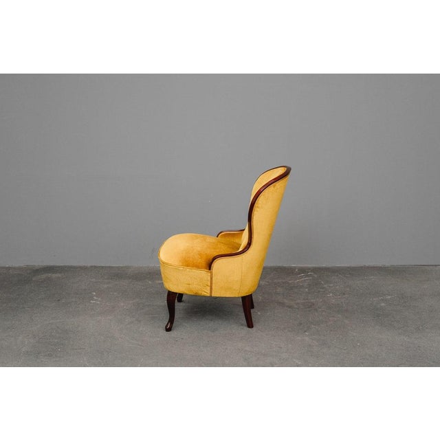 Mid-Century Armchairs in Yellow, Mid-20th Century, Set of 2 For Sale - Image 9 of 18