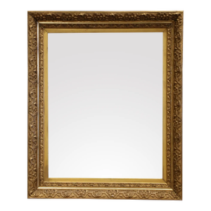 19th Century French Louis Philippe Giltwood Wall Mirror With Foliage Motifs