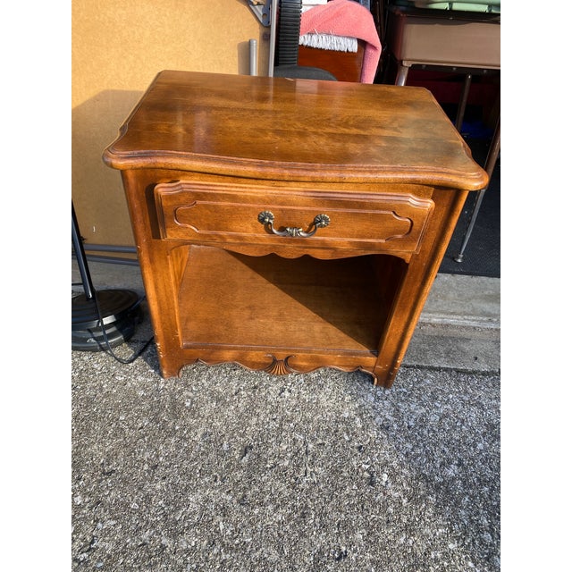 1970s Ethan Allen Birch Country French Side Table in Fruitwood Finish