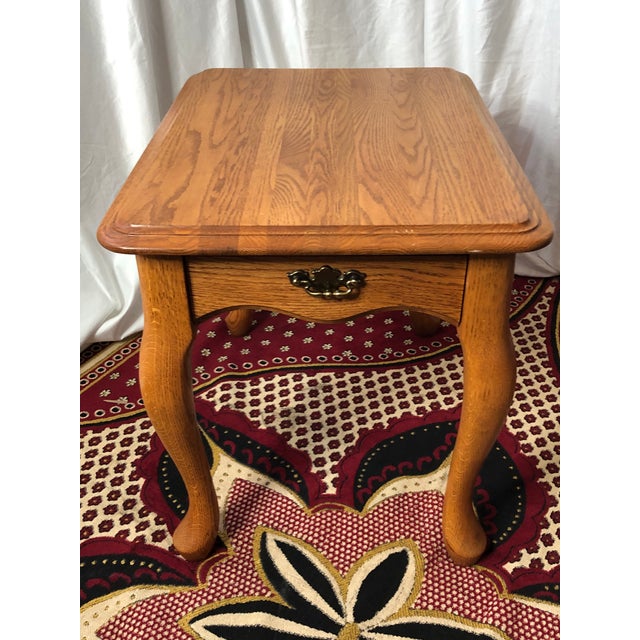 Vintage Colonial Revival Solid Oak End Table With Queen Anne Legs For Sale - Image 4 of 12