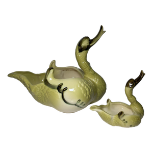 Vintage Hull Usa #69 Pottery ~ Large & Small Swan Planter- Set of 2