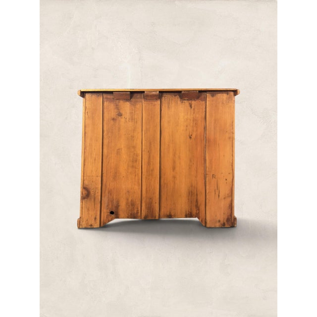 Wood Early 20th Century Antique English Pine Chest of Drawers For Sale - Image 7 of 10