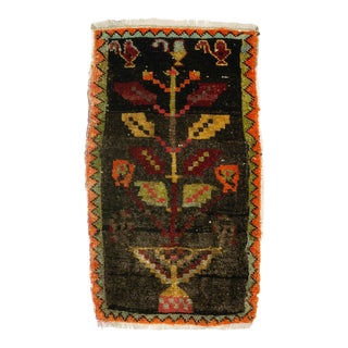 Vintage Mid Century Rug For Sale