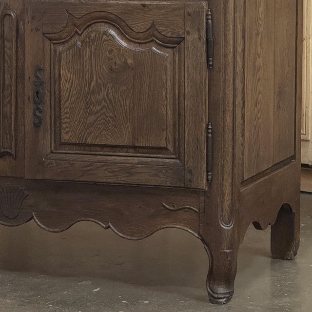 18th Century Country French Louis XV Oak Buffet ~ Sideboard For Sale - Image 11 of 18