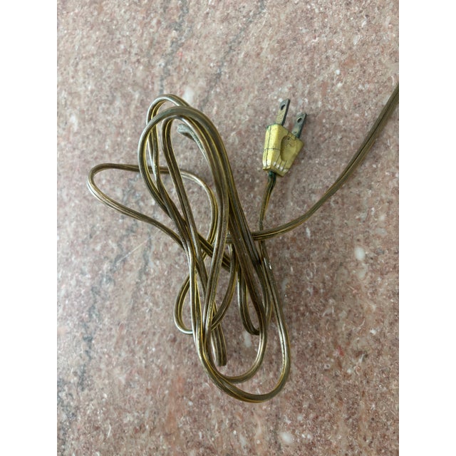 Metal Antique Neoclassical Figural Candelabra Table Lamp, Featuring a Cherub or Putti Figurine Holding a Candelabra, on a Marble Base For Sale - Image 7 of 12