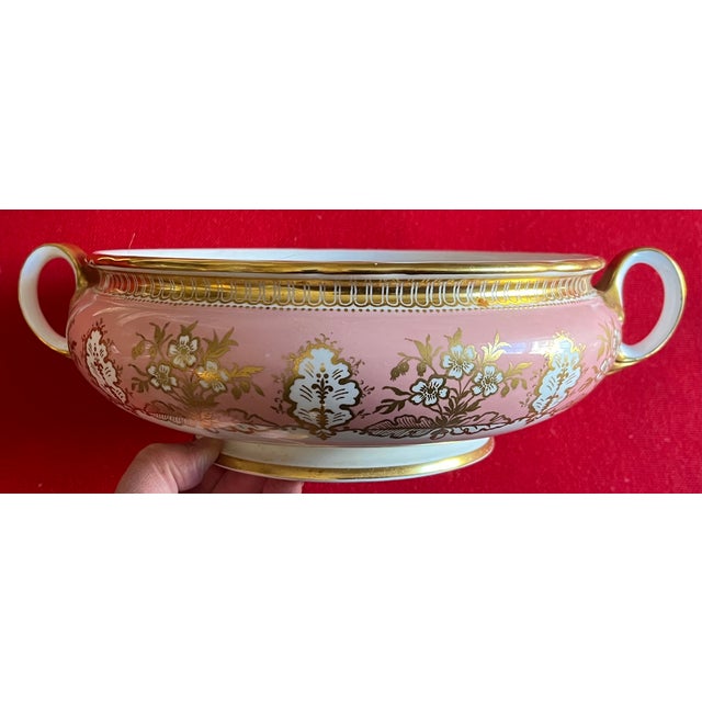 Mid 20th Century Aynsley Pink & Gold Foliage English Bone China Porcelain Soup Tureen or Vegetable Serving Dish For Sale - Image 5 of 18
