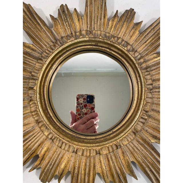 Wood Vintage 16.5" Mid Century Creamy Giltwood Sunburst Wall Mirror For Sale - Image 7 of 16