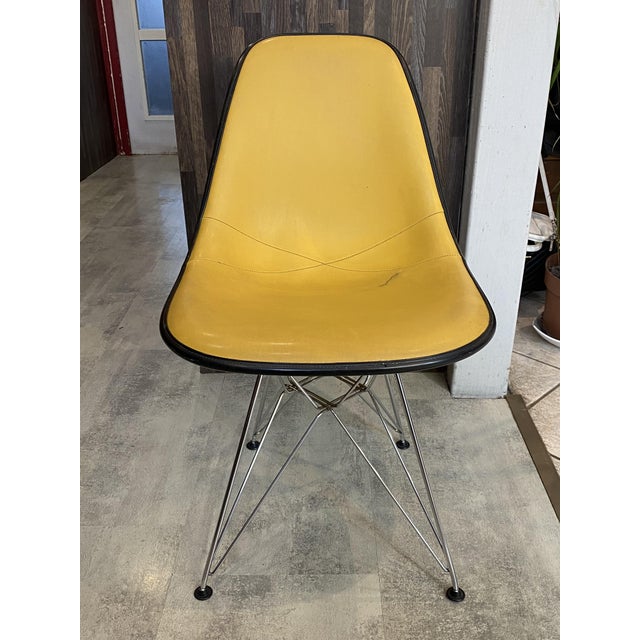 Vintage Yellow Vinyl-Covered Fiberglass Chair by Charles and Ray Eames for Herman Miller, 1950s For Sale - Image 6 of 18
