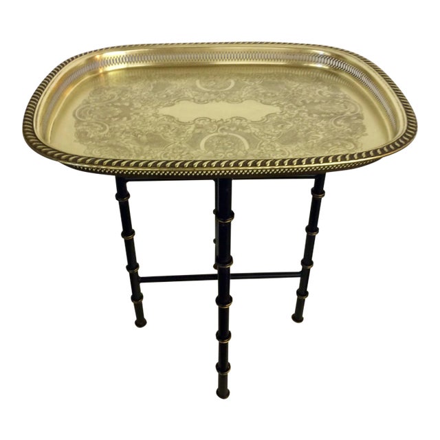 20th Century Hollywood Regency Brass Tray Table With Faux Bamboo Metal Folding Stand For Sale