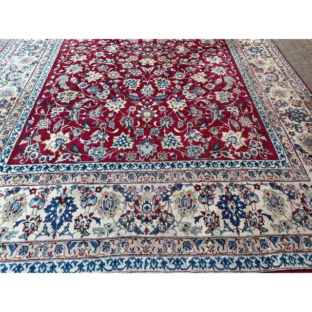 Large Vintage Najaf Abad Rug, 1960s For Sale - Image 16 of 18