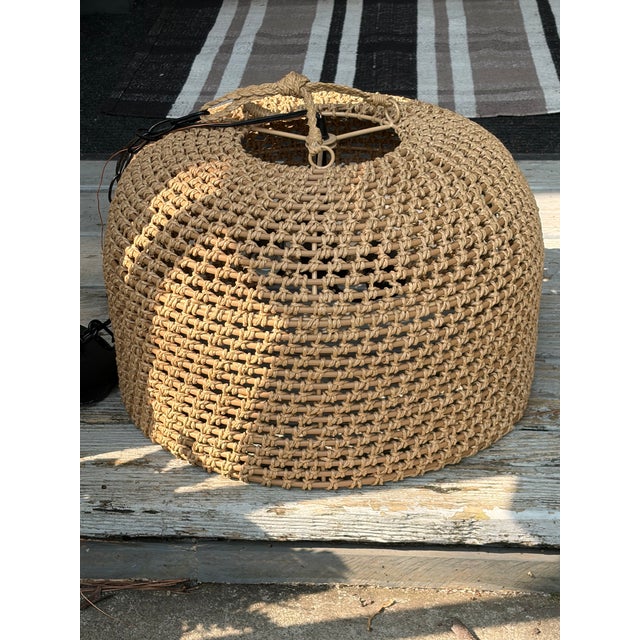 1980s Wicker Basket Weave Style Hanging Lamp With Double Lights and Chain For Sale In Houston - Image 6 of 11