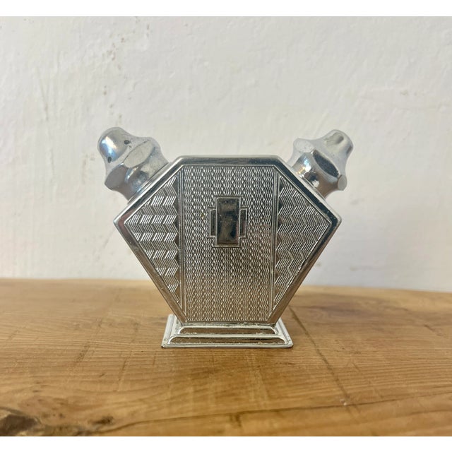 Art Deco Salt and Pepper Shaker Cruet Set, 1930s, Set of 3 For Sale - Image 17 of 17