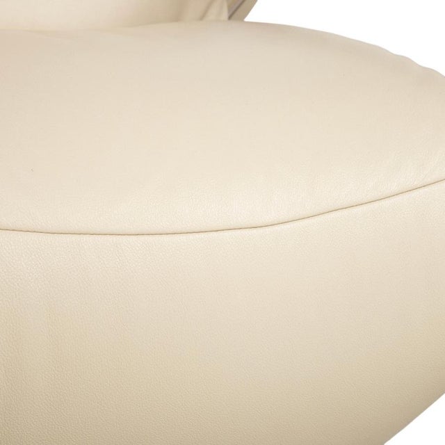 Cream Cream Leather Armchair with Electric Function from Strässle For Sale - Image 8 of 17