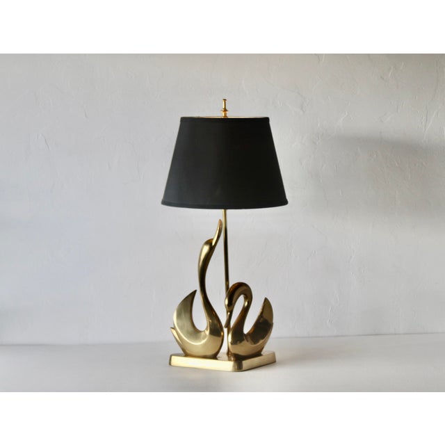 Gorgeous solid brass stylized Mid-Century Modern Italian style swans lamp. Good quality and heavy at almost 10 lbs. In...