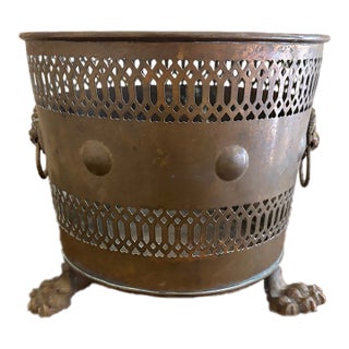 1940s Neoclassical Brass Cachepot With Lion Paw Feet and Ring Handles For Sale