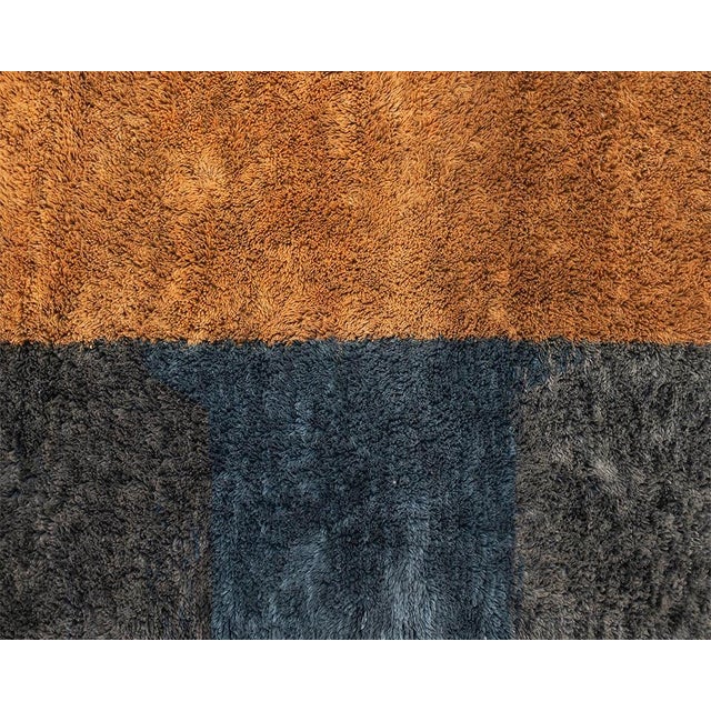Modern Color-Block Hand-Knotted Wool Rug | 12'5" X 9'3" | One of a Kind For Sale - Image 6 of 7
