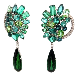 1990s Pair of Italian Convertible Green Tourmaline Diamond 18k White Gold Earrings