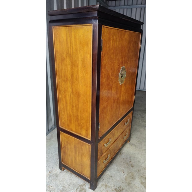 Century Furniture Mid 20th Century Century Chin Hua by Raymond Sobota Asian Chinoiserie Dresser For Sale - Image 4 of 10