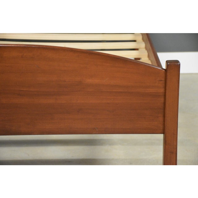 Late 20th Century Solid Cherry Twin Bed For Sale In Boston - Image 6 of 7